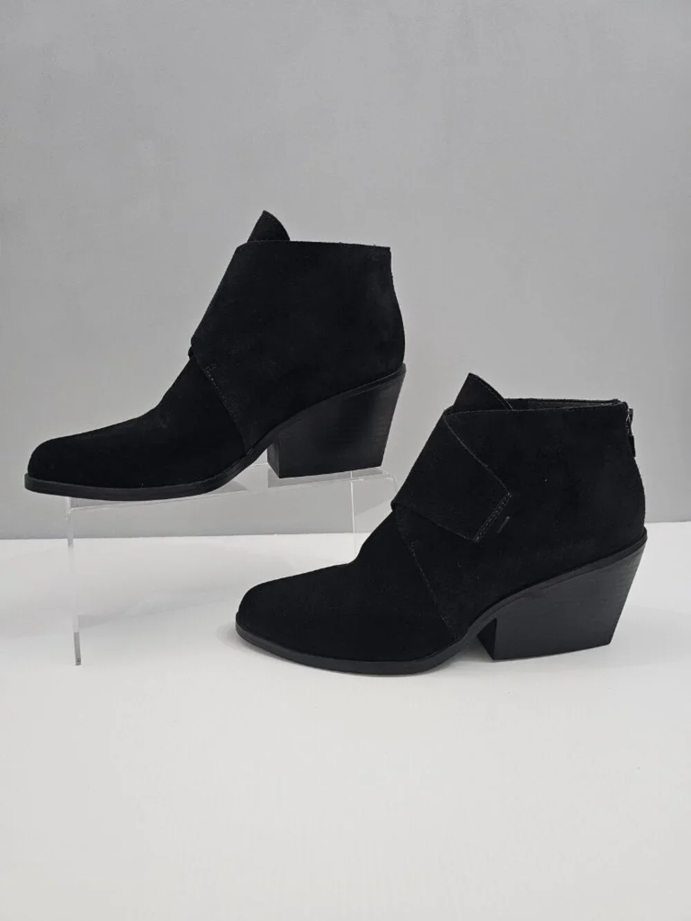 Eileen Fisher eileen fisher